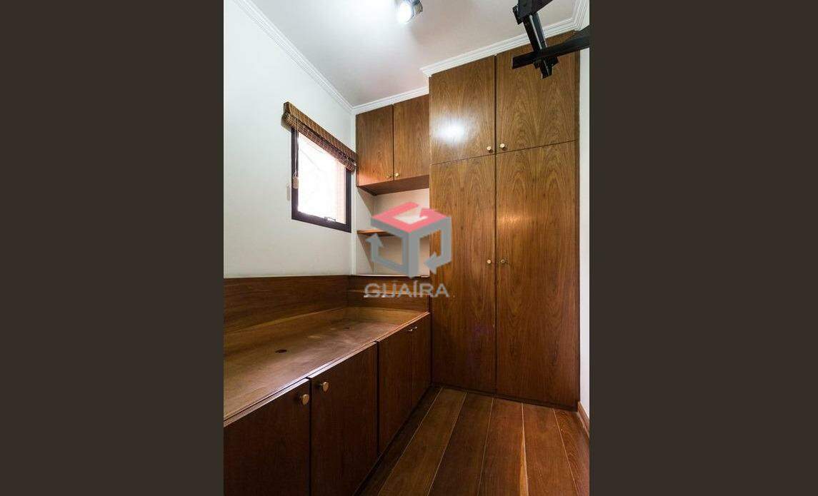 Apartamento à venda com 4 quartos, 235m² - Foto 14