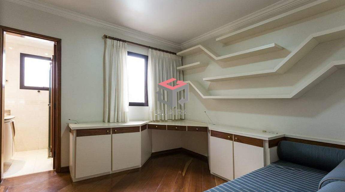 Apartamento à venda com 4 quartos, 235m² - Foto 15