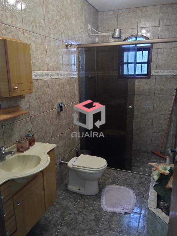 Sobrado à venda com 3 quartos, 211m² - Foto 17