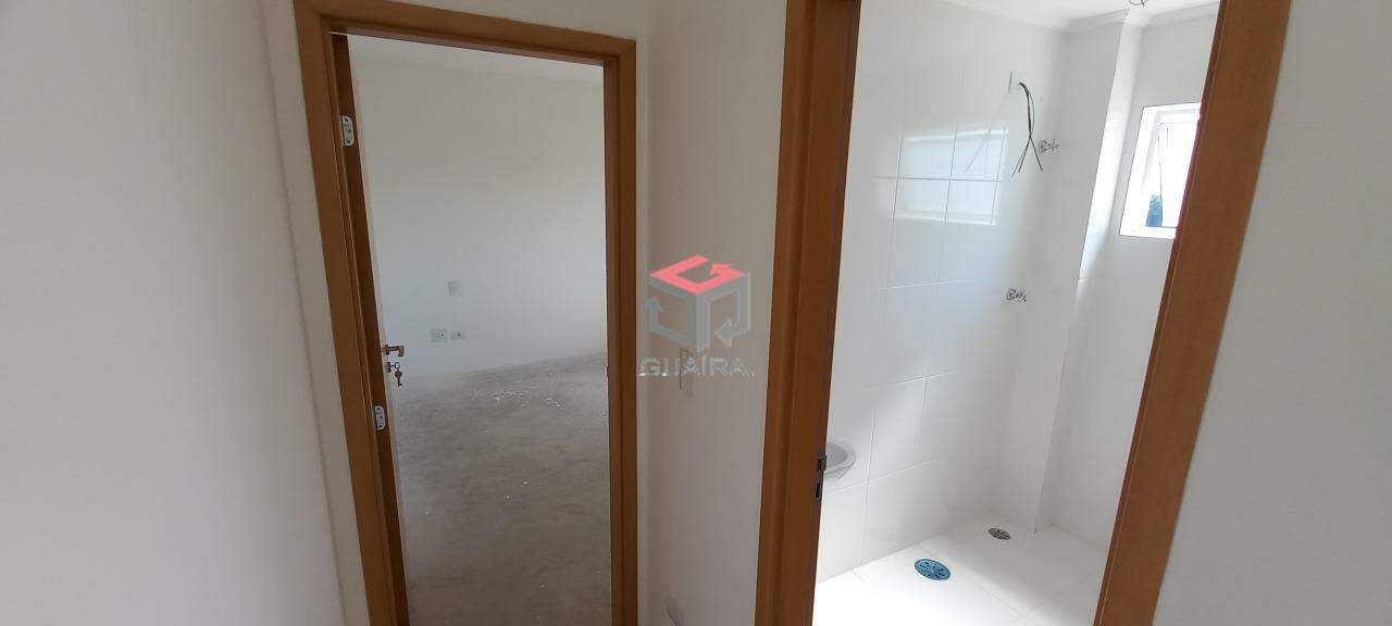 Apartamento à venda com 2 quartos, 63m² - Foto 11