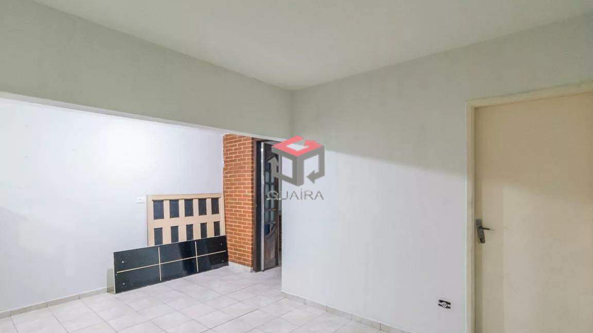 Casa à venda com 2 quartos, 90m² - Foto 3