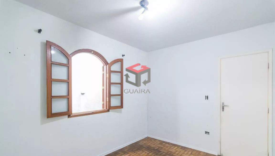 Casa à venda com 2 quartos, 90m² - Foto 17