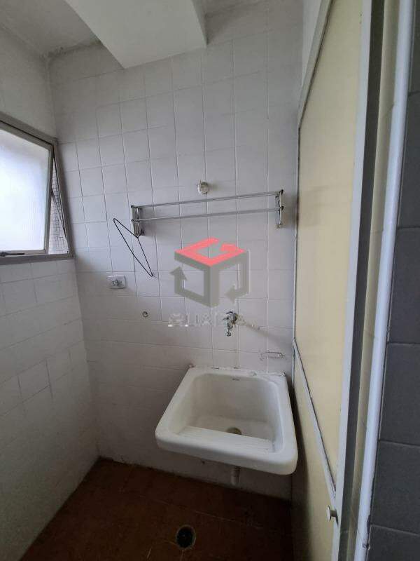 Apartamento à venda com 1 quarto, 45m² - Foto 16