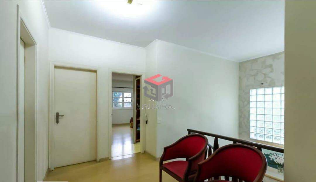 Sobrado para alugar com 4 quartos, 300m² - Foto 17