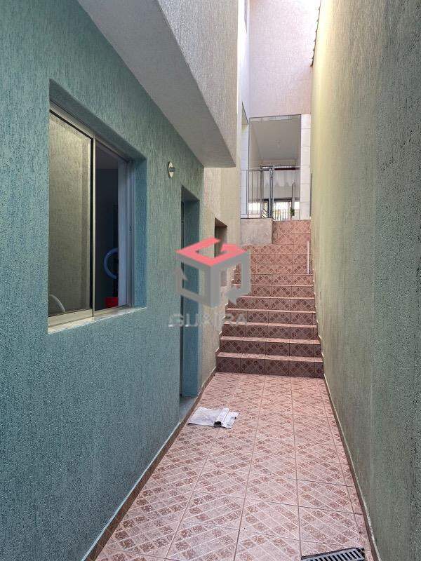 Sobrado à venda com 4 quartos, 180m² - Foto 5