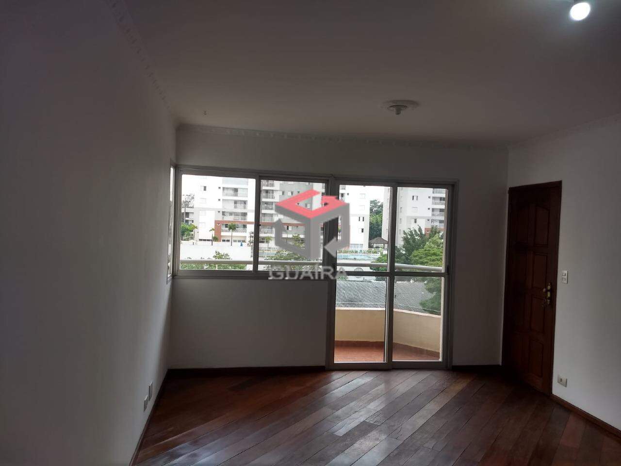 Apartamento à venda com 3 quartos, 104m² - Foto 2