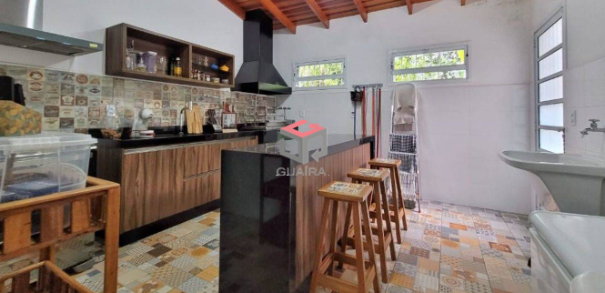 Casa à venda com 4 quartos, 379m² - Foto 24