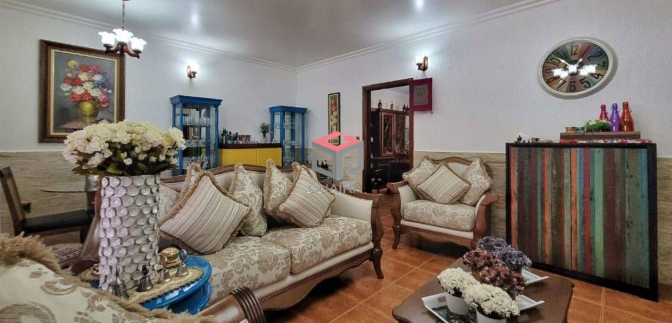 Casa à venda com 4 quartos, 379m² - Foto 2