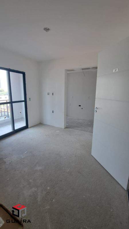 Apartamento à venda com 2 quartos, 42m² - Foto 2