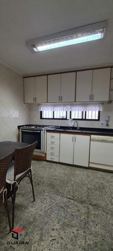 Casa à venda com 4 quartos, 311m² - Foto 13