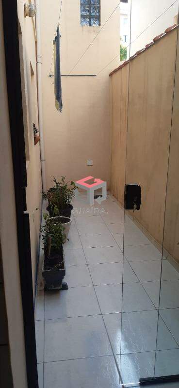 Sobrado à venda com 2 quartos, 160m² - Foto 13