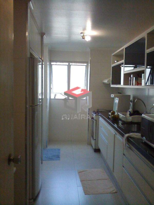 Apartamento à venda com 3 quartos, 93m² - Foto 7