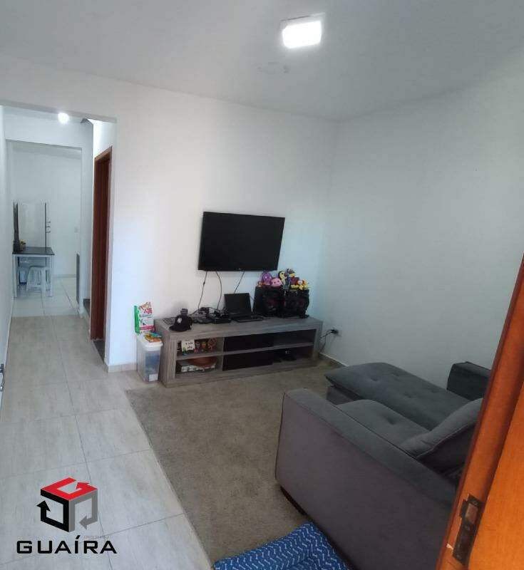 Sobrado à venda com 3 quartos, 79m² - Foto 2