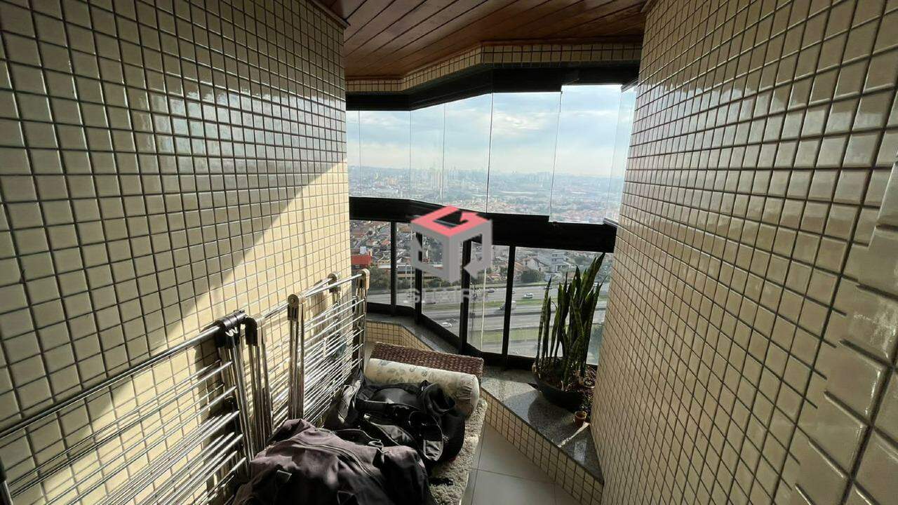 Apartamento à venda com 4 quartos, 206m² - Foto 30