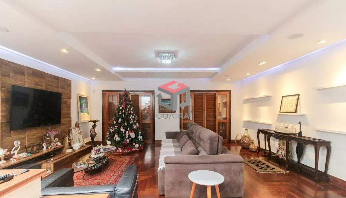 Casa à venda com 3 quartos, 250m² - Foto 4