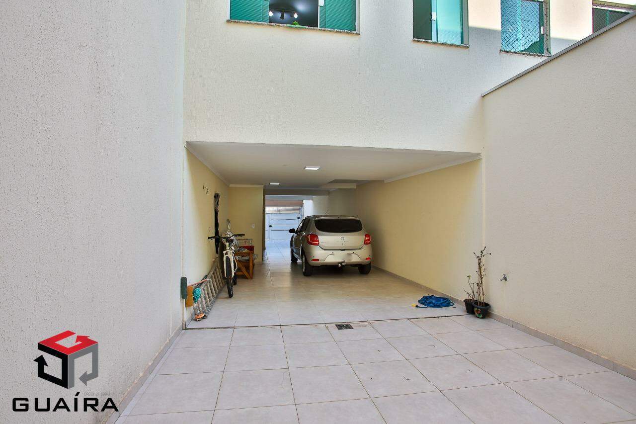 Sobrado à venda com 3 quartos, 199m² - Foto 1