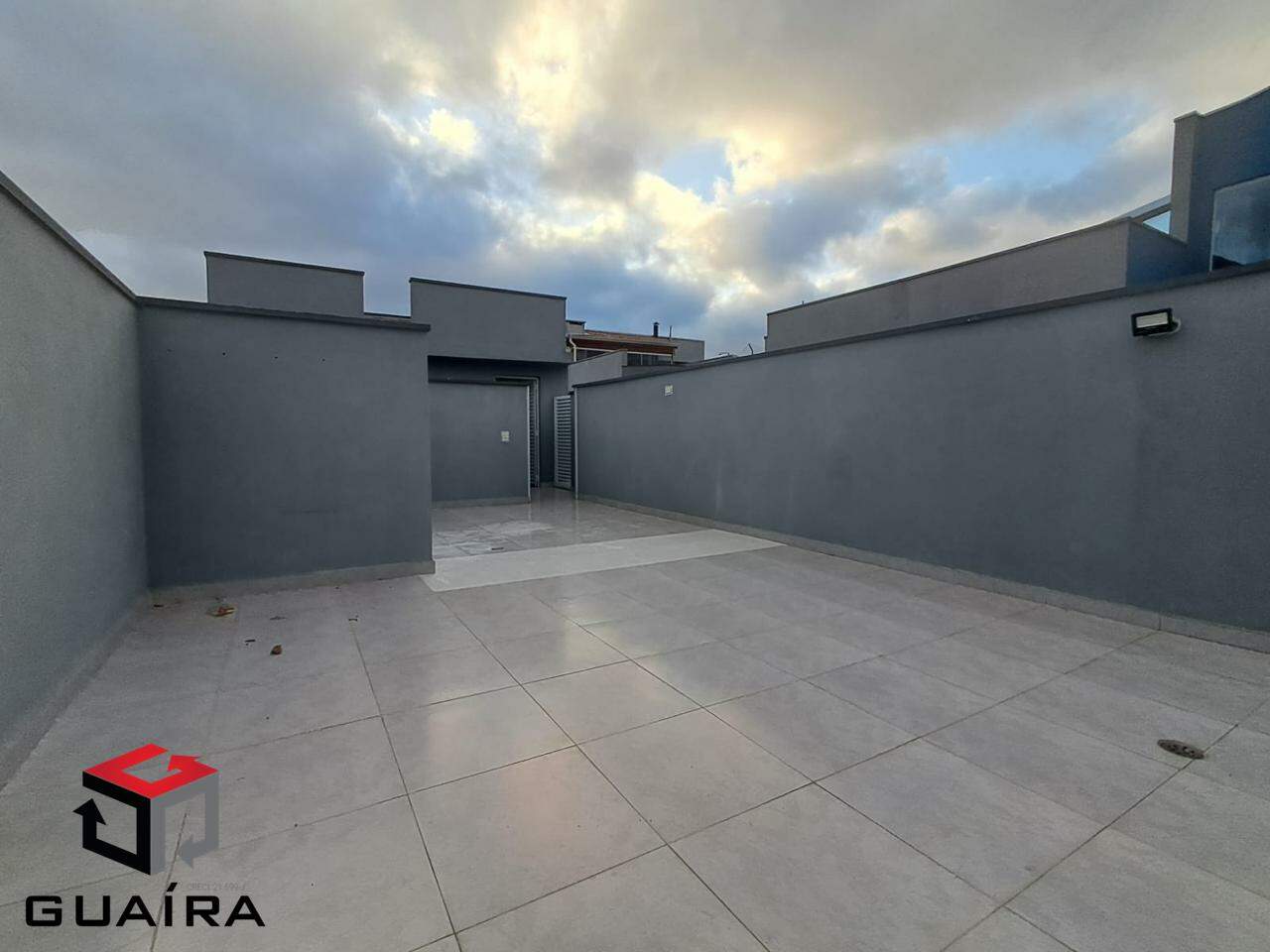 Cobertura para alugar com 2 quartos, 104m² - Foto 2