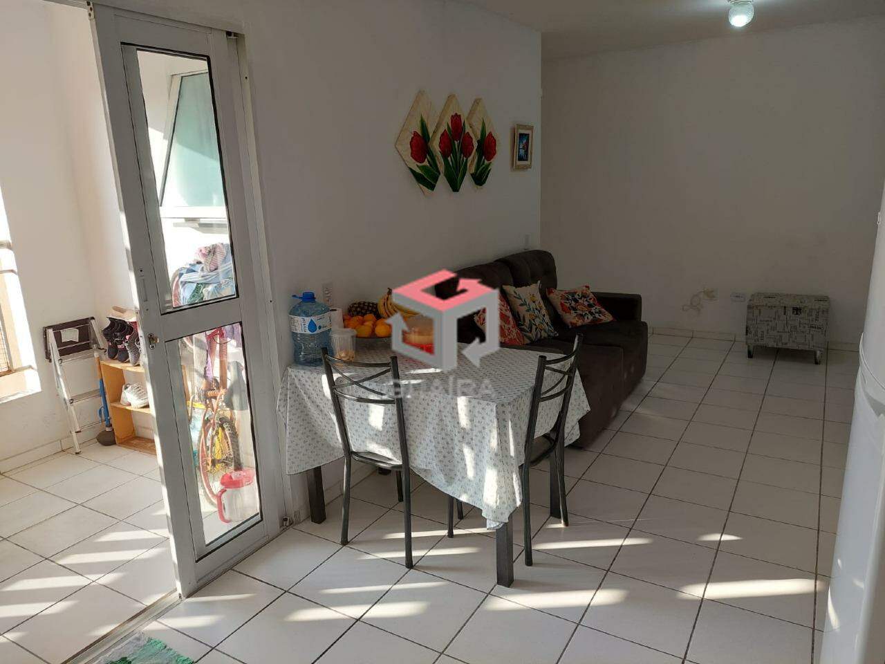 Apartamento à venda com 2 quartos, 51m² - Foto 3