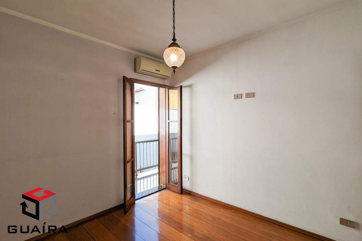 Casa à venda com 3 quartos, 270m² - Foto 25