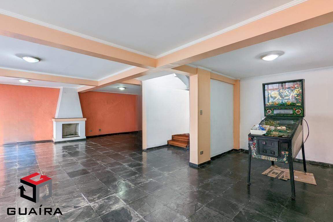 Casa à venda com 3 quartos, 270m² - Foto 2