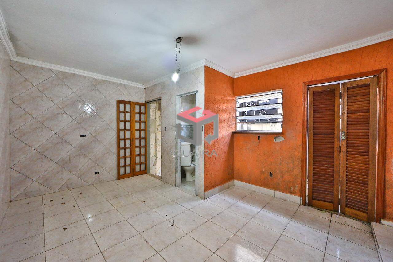 Sobrado à venda com 2 quartos, 220m² - Foto 9