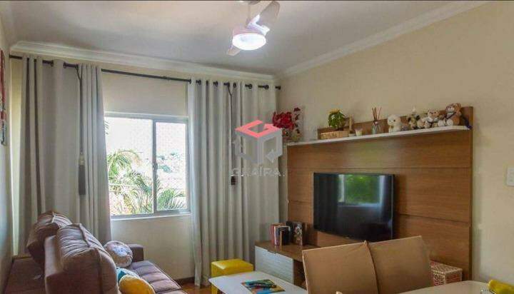 Apartamento à venda com 2 quartos, 68m² - Foto 1