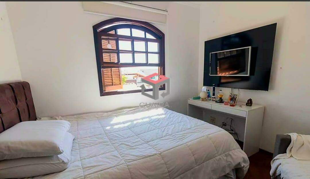 Sobrado à venda com 3 quartos, 250m² - Foto 12