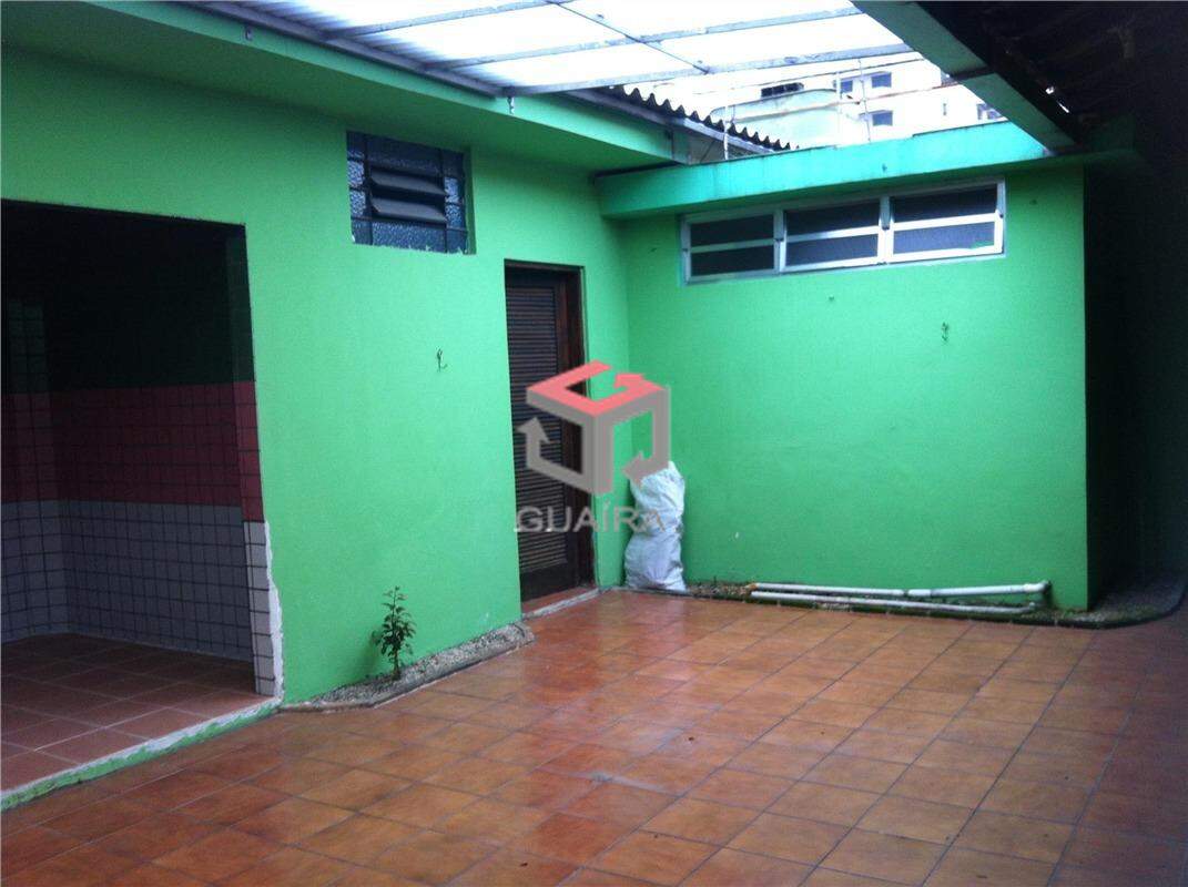 Casa para alugar com 3 quartos, 220m² - Foto 6