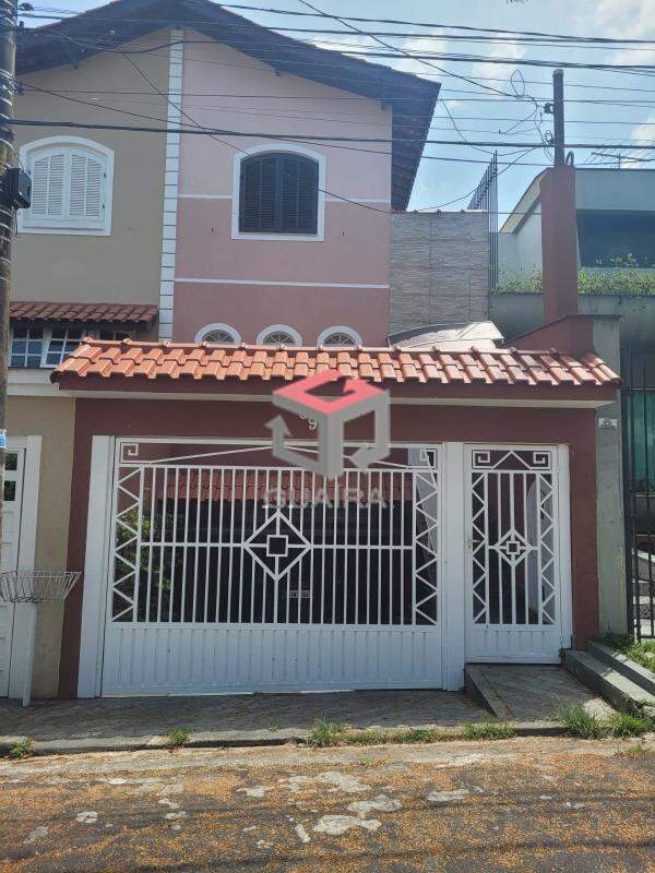 Sobrado à venda com 3 quartos, 169m² - Foto 1