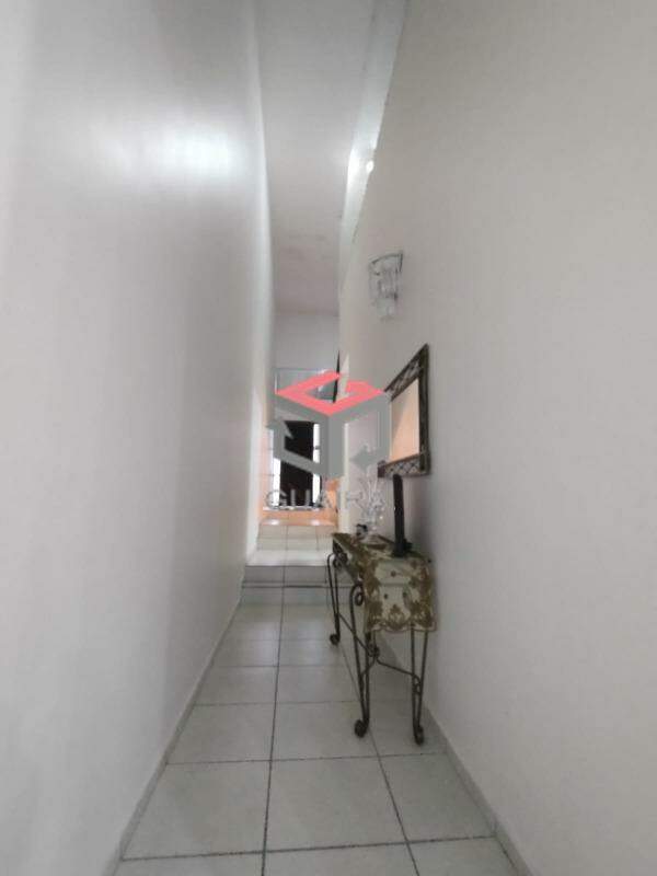 Sobrado à venda com 3 quartos, 277m² - Foto 11