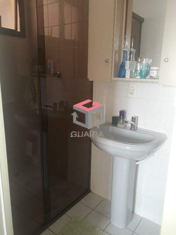 Apartamento à venda com 3 quartos, 83m² - Foto 18