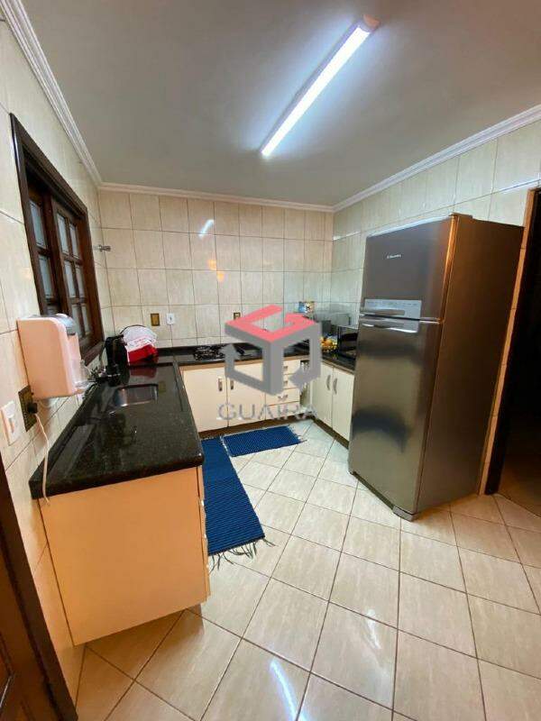 Sobrado à venda com 3 quartos, 201m² - Foto 12