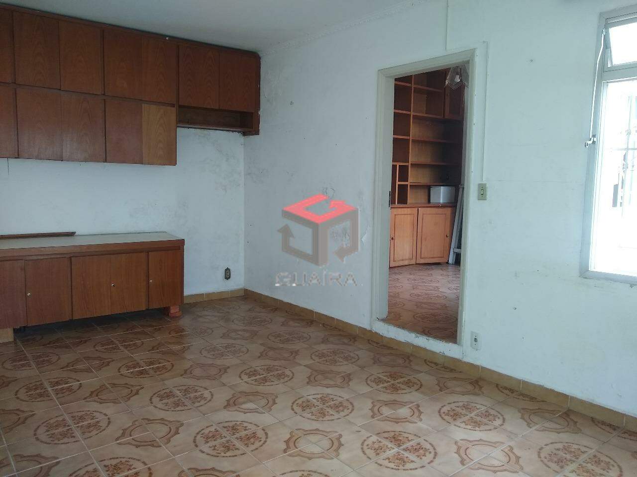 Casa à venda com 3 quartos, 180m² - Foto 8