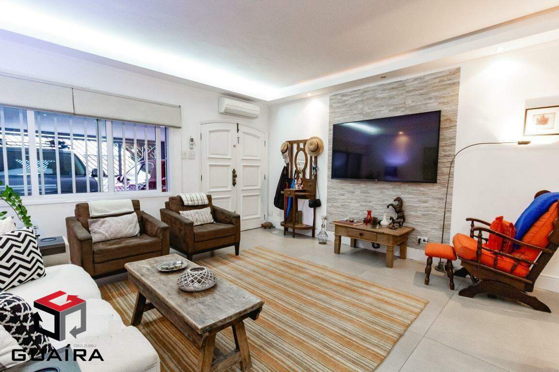 Sobrado à venda com 3 quartos, 136m² - Foto 1