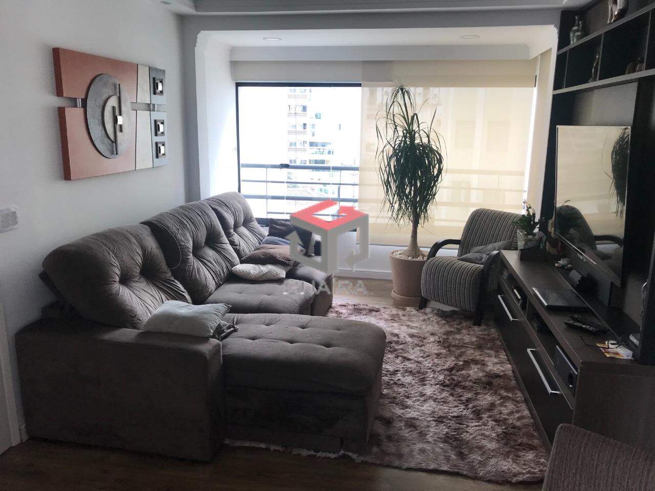 Apartamento à venda com 2 quartos, 68m² - Foto 2