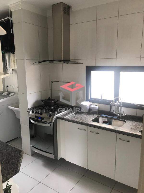 Apartamento à venda com 2 quartos, 68m² - Foto 4