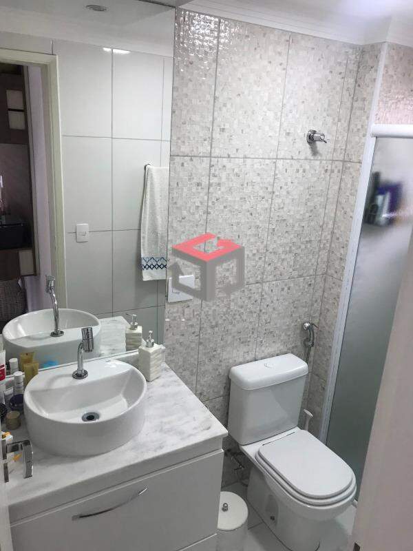 Apartamento à venda com 2 quartos, 68m² - Foto 13