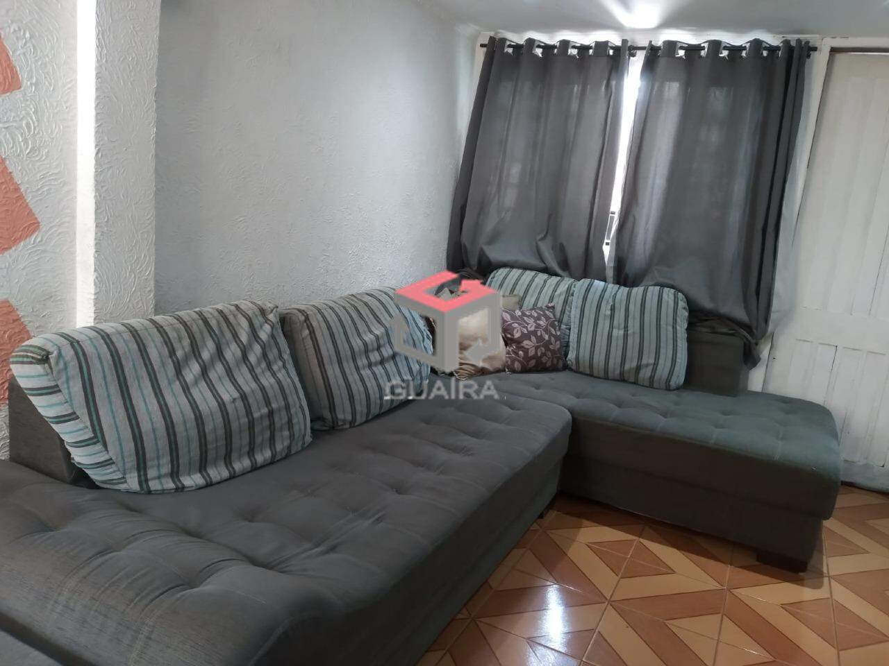 Casa à venda com 2 quartos, 92m² - Foto 1