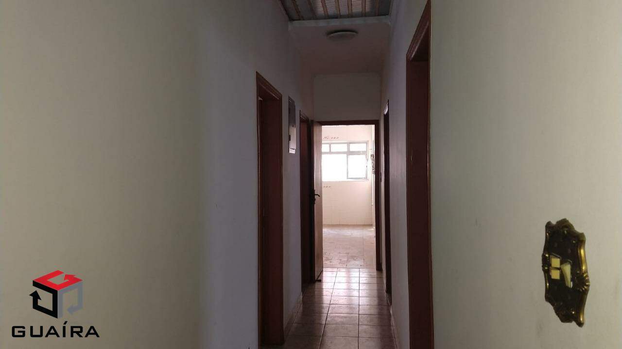 Casa à venda com 3 quartos, 300m² - Foto 8