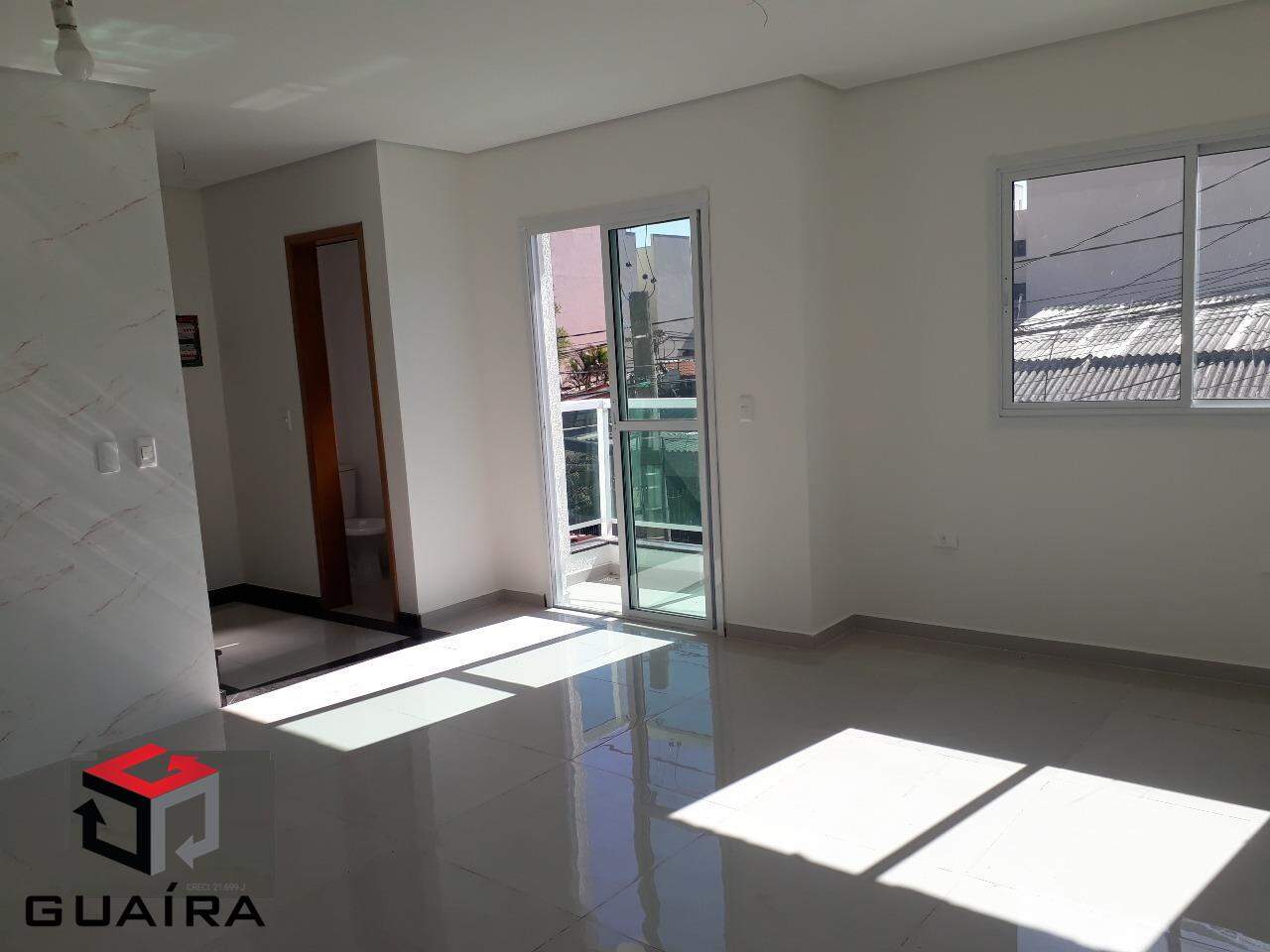 Sobrado à venda com 2 quartos, 125m² - Foto 2