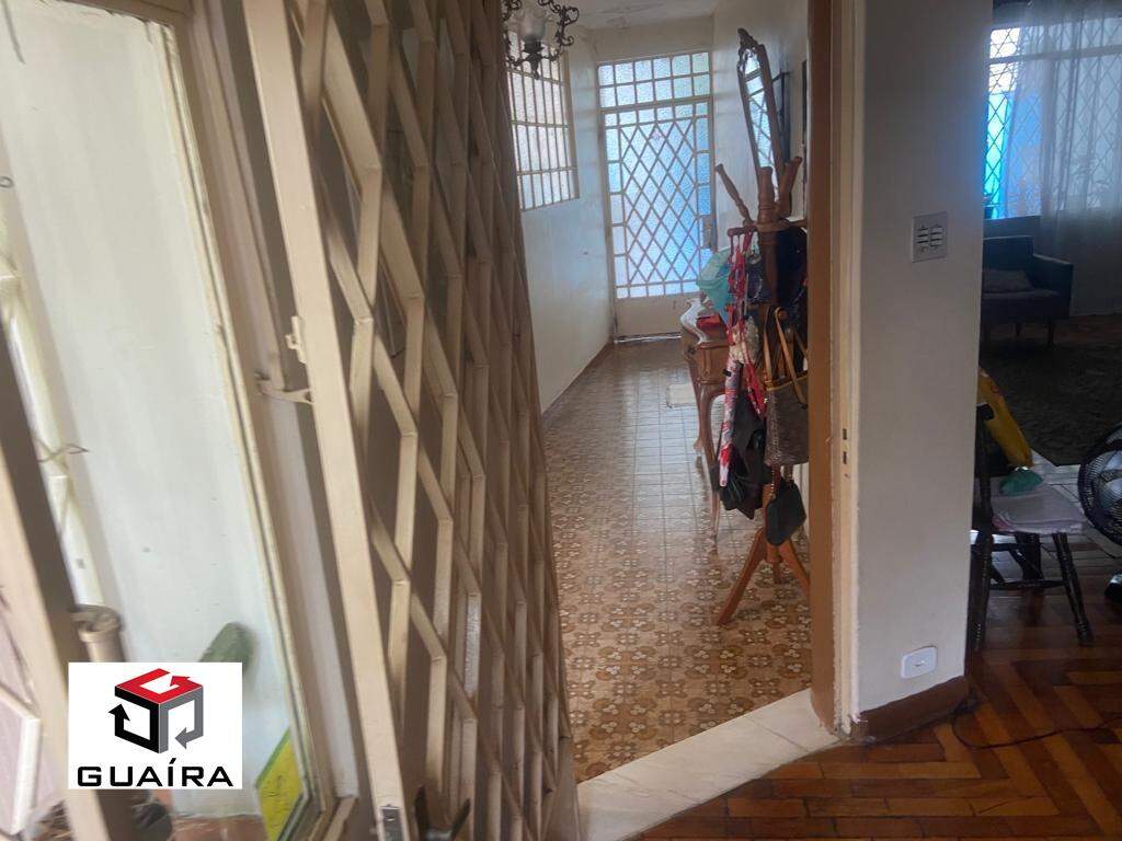 Sobrado à venda com 3 quartos, 228m² - Foto 2