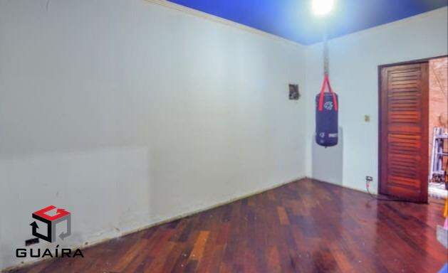 Sobrado à venda com 3 quartos, 300m² - Foto 11