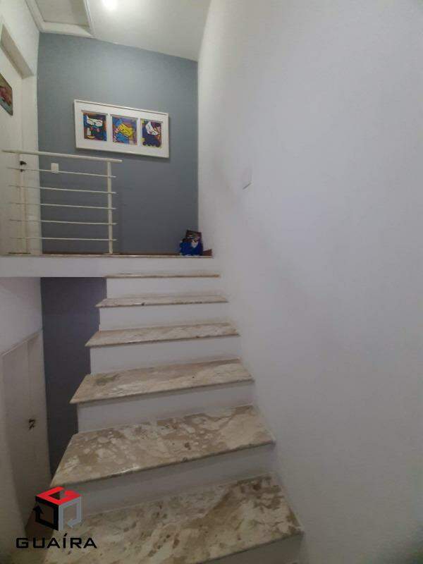 Sobrado à venda com 3 quartos, 250m² - Foto 17