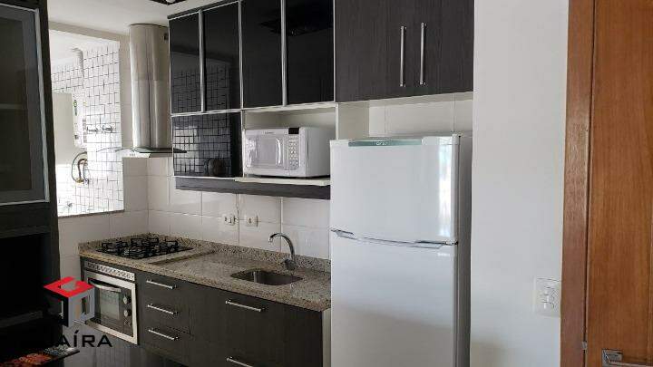 Apartamento para alugar com 2 quartos, 70m² - Foto 8