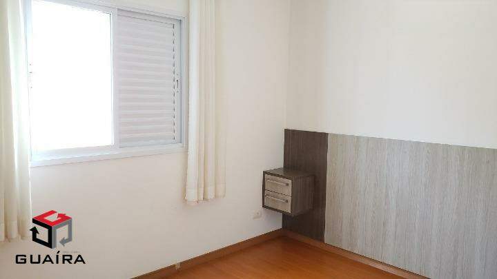 Apartamento para alugar com 2 quartos, 70m² - Foto 16