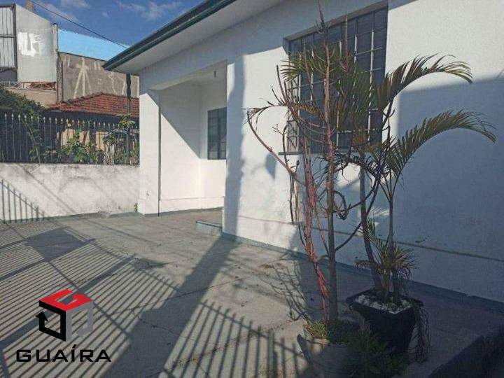 Casa para alugar com 2 quartos, 160m² - Foto 4