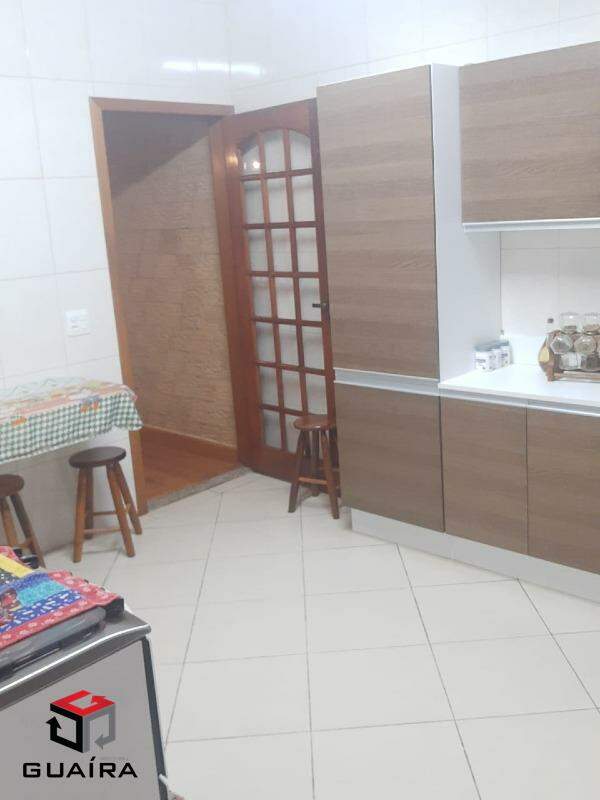 Sobrado à venda com 3 quartos, 170m² - Foto 2