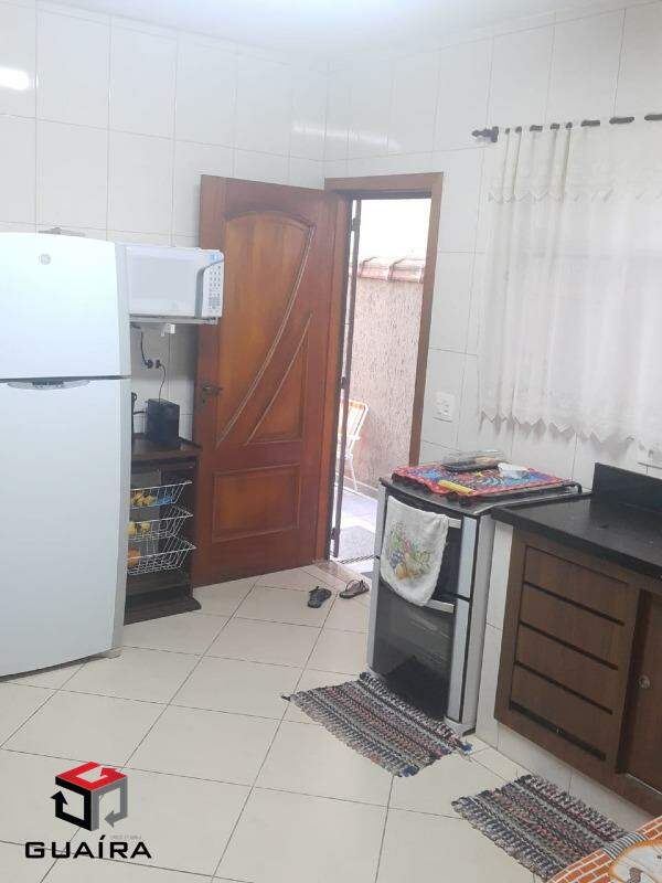 Sobrado à venda com 3 quartos, 170m² - Foto 4