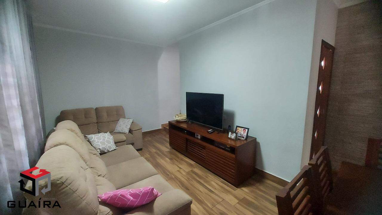 Sobrado à venda com 4 quartos, 180m² - Foto 3