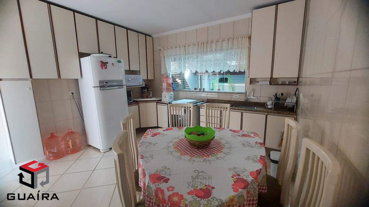 Sobrado à venda com 4 quartos, 180m² - Foto 6